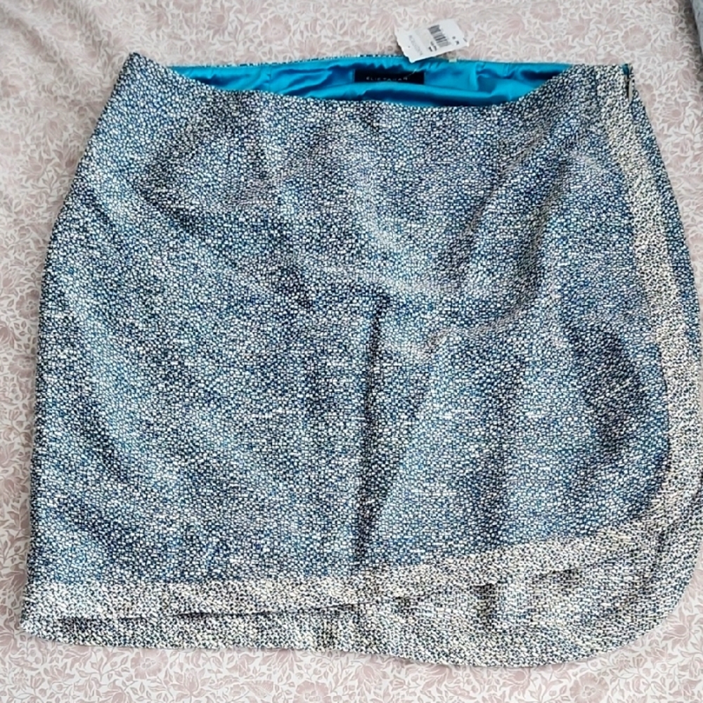Elie Tahari Skirt SIZE 12 NWT